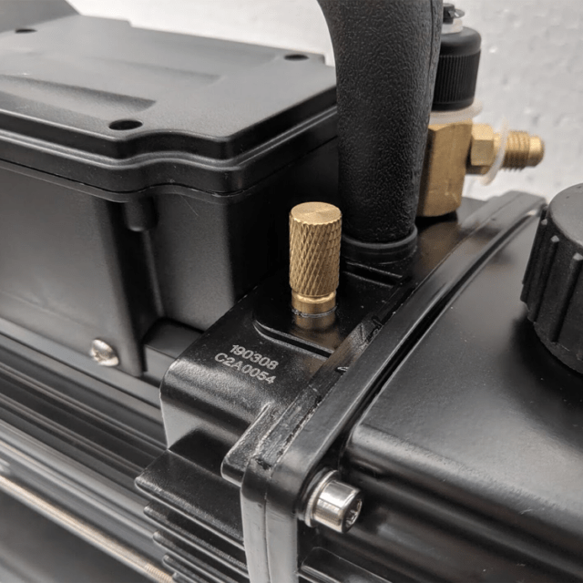 JAVAC CAL141 R32 Vacuum Pump 140 L/min HVACTOOLS NZ